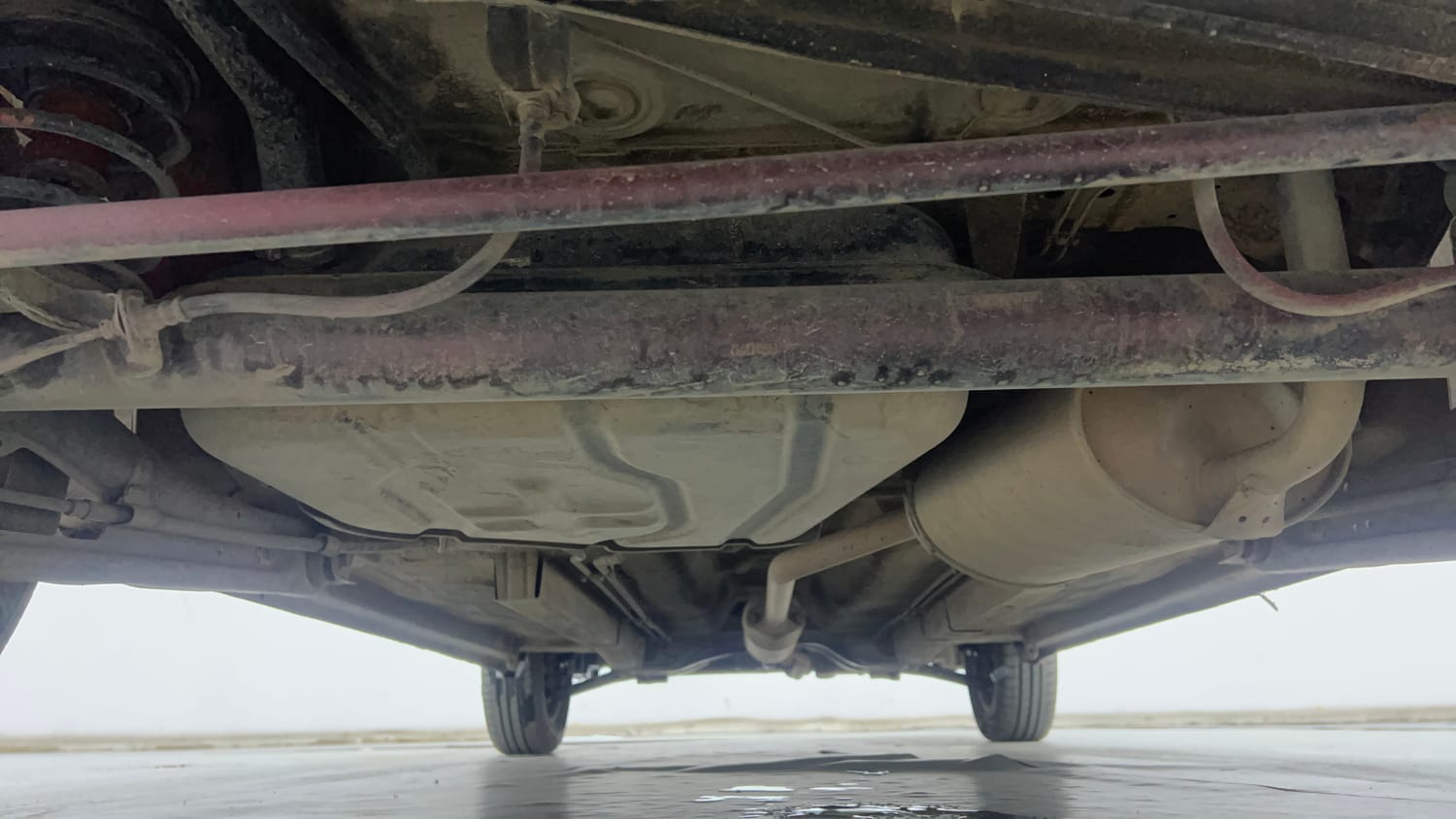 Used 2016 Maruti Suzuki Wagon R 1.0 VXI AMT Petrol Automatic extra REAR UNDERBODY VIEW (TAKEN FROM REAR)