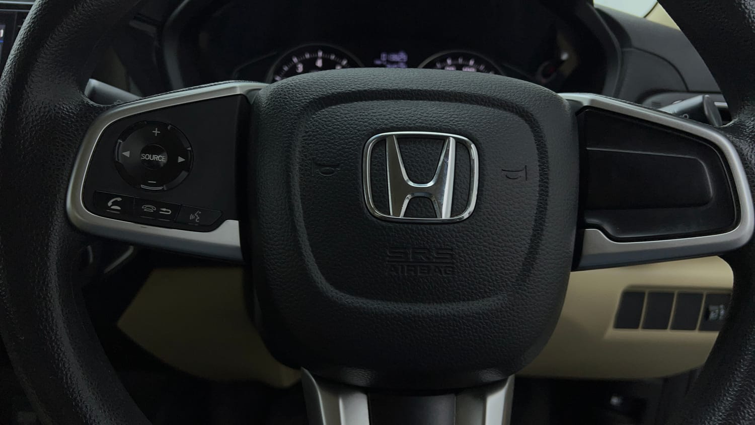 Used 2022 Honda Amaze VX CVT 1.2 Petrol Petrol Automatic top_features Airbags