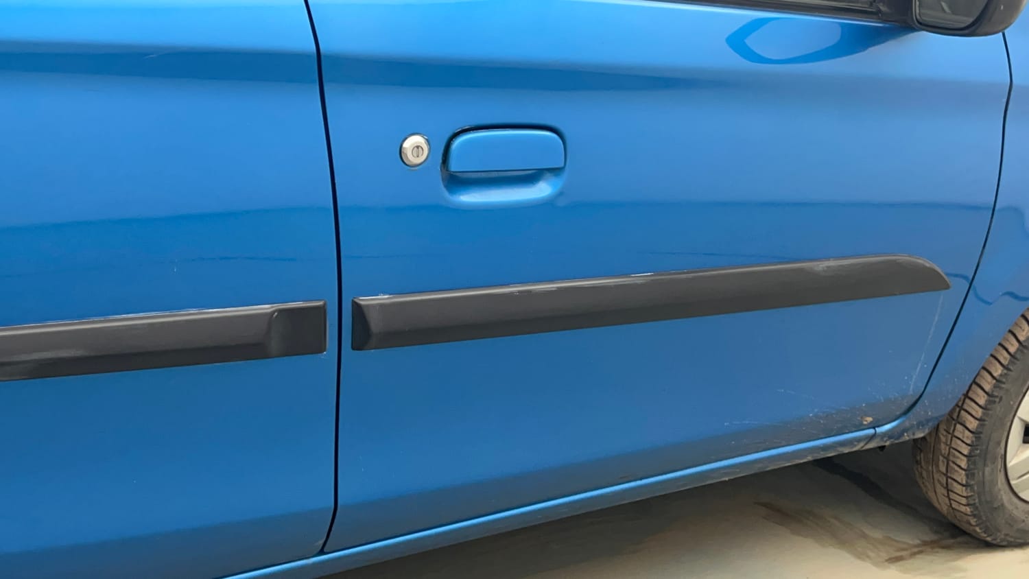 Used 2018 Maruti Suzuki Alto 800 VXi Petrol Manual dents MINOR DENT