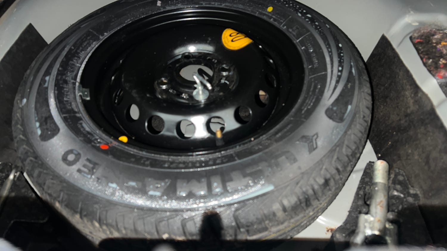 Used 2022 Tata Tigor XZ Plus CNG Cng Manual tyres SPARE TYRE VIEW