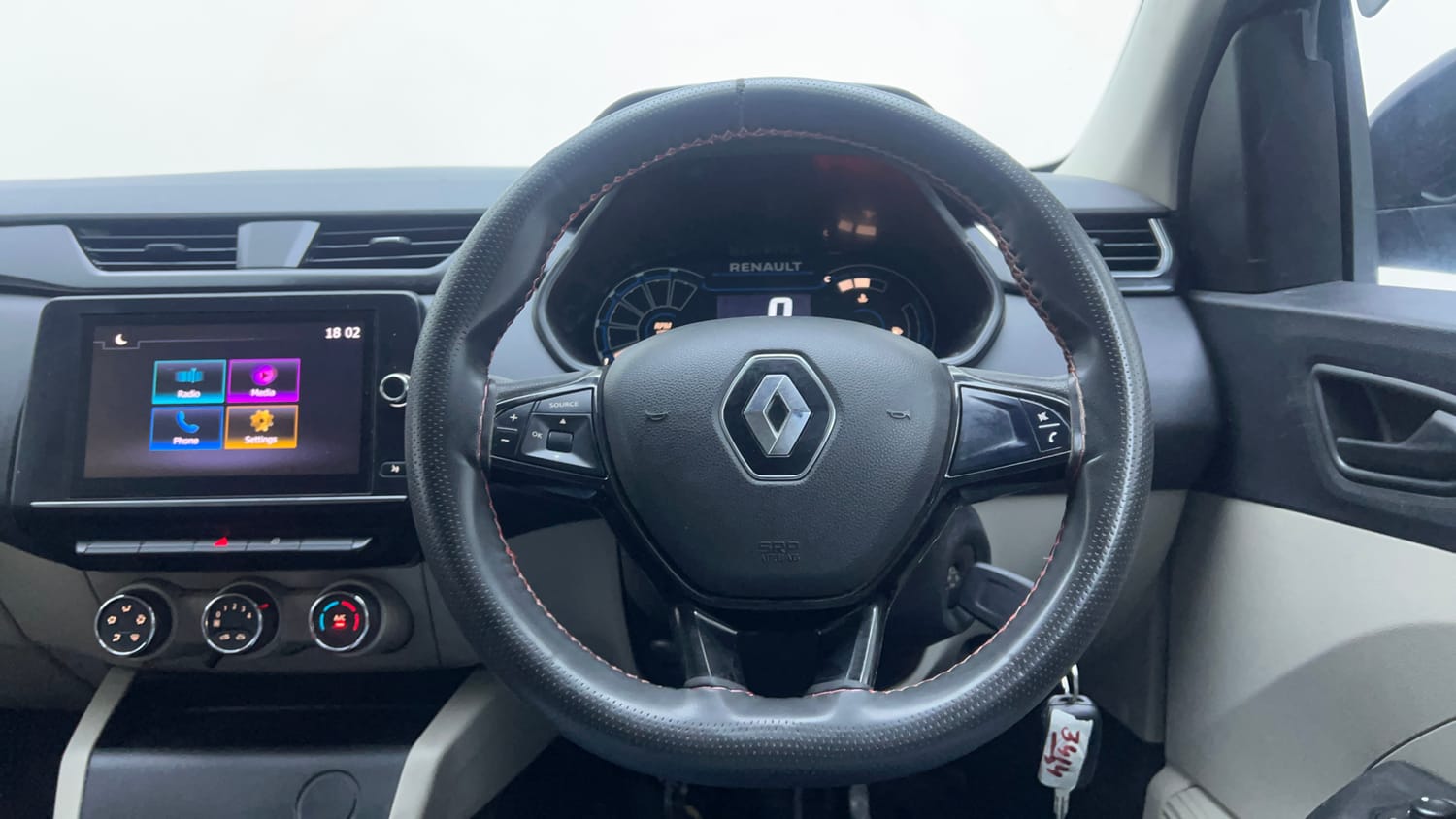 Used 2021 Renault Triber RXT Petrol Manual interior STEERING VIEW