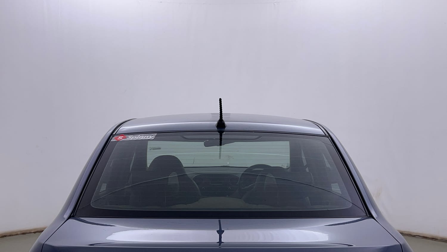 Used 2016 Hyundai Xcent SX 1.2 Petrol Manual exterior BACK WINDSHIELD VIEW