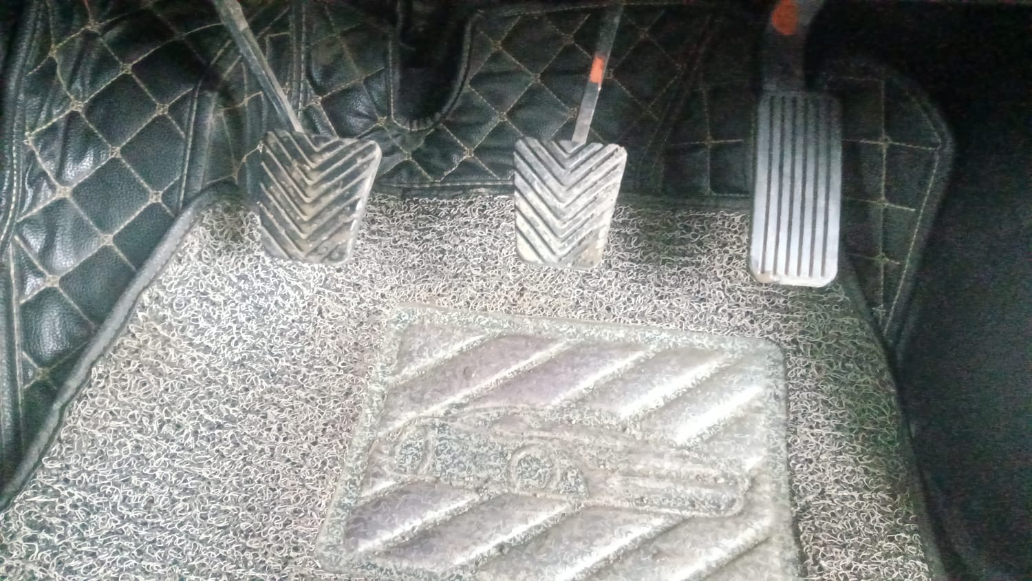 Used 2021 Kia Seltos HTK 1.5 Petrol Manual interior PEDALS VIEW