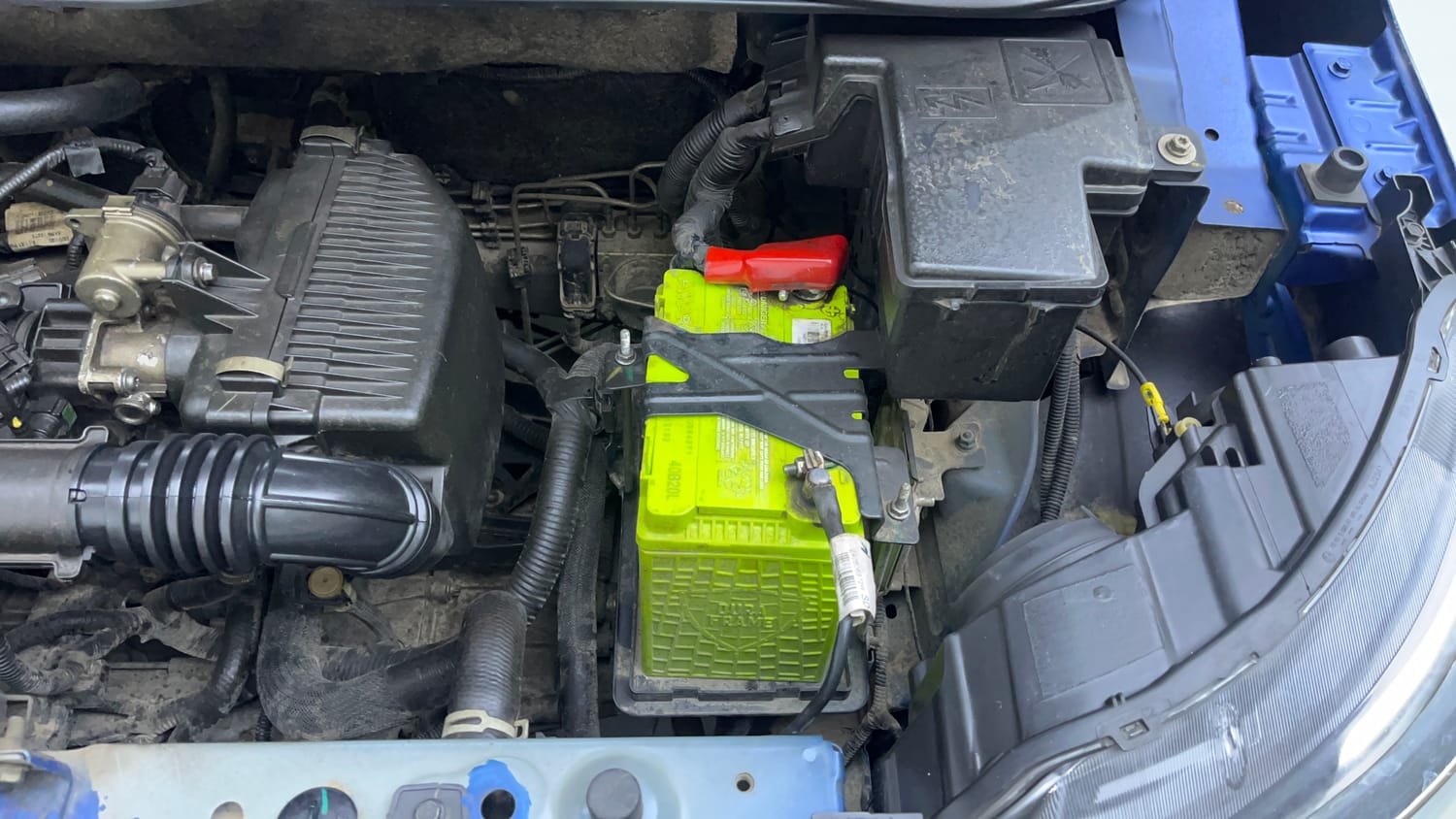 Used 2020 Renault Triber RXZ Petrol Manual engine ENGINE LEFT SIDE VIEW