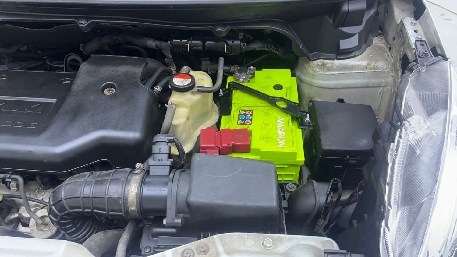 Used 2016 Maruti Suzuki Ertiga ZDI + SHVS Diesel Manual engine ENGINE LEFT SIDE VIEW