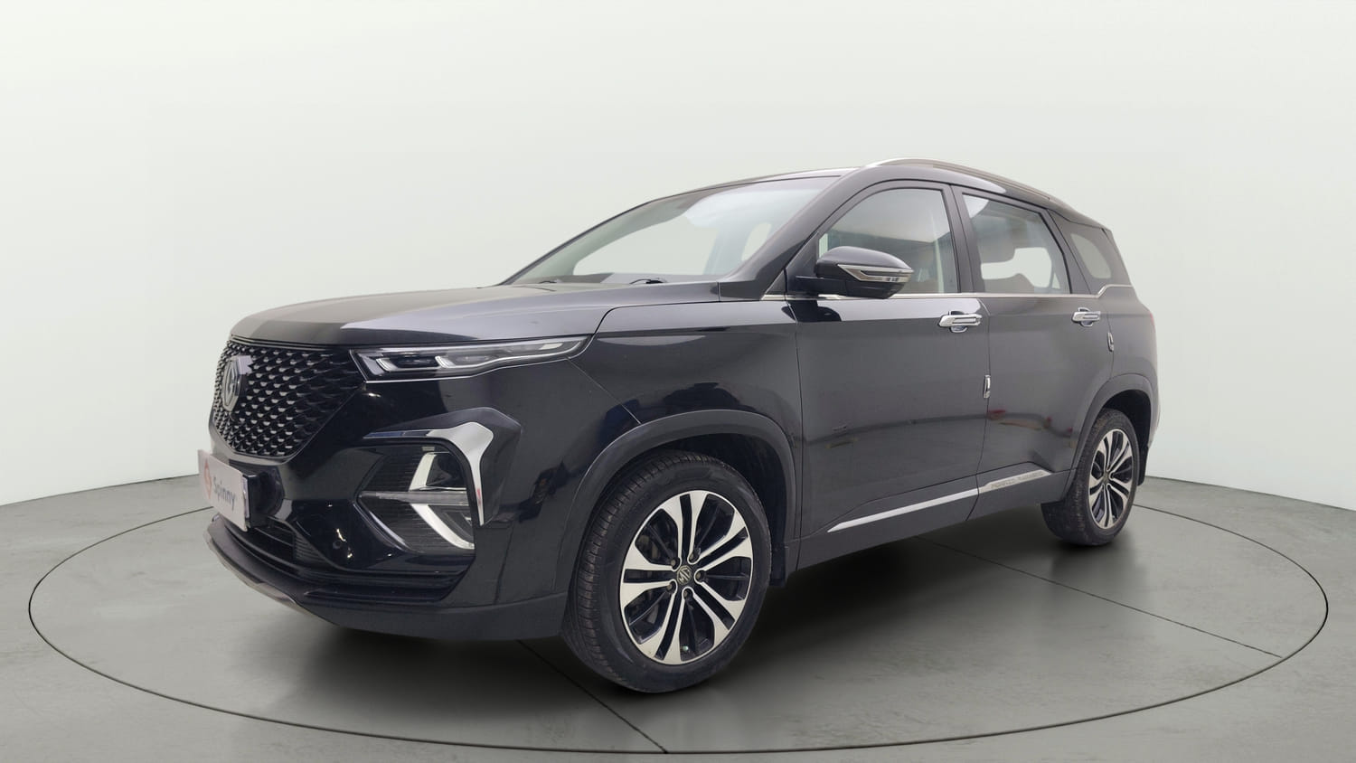 Used 2021 MG Motors Hector Plus Sharp 1.5 Petrol Turbo DCT 6-STR Petrol Automatic exterior LEFT FRONT CORNER VIEW