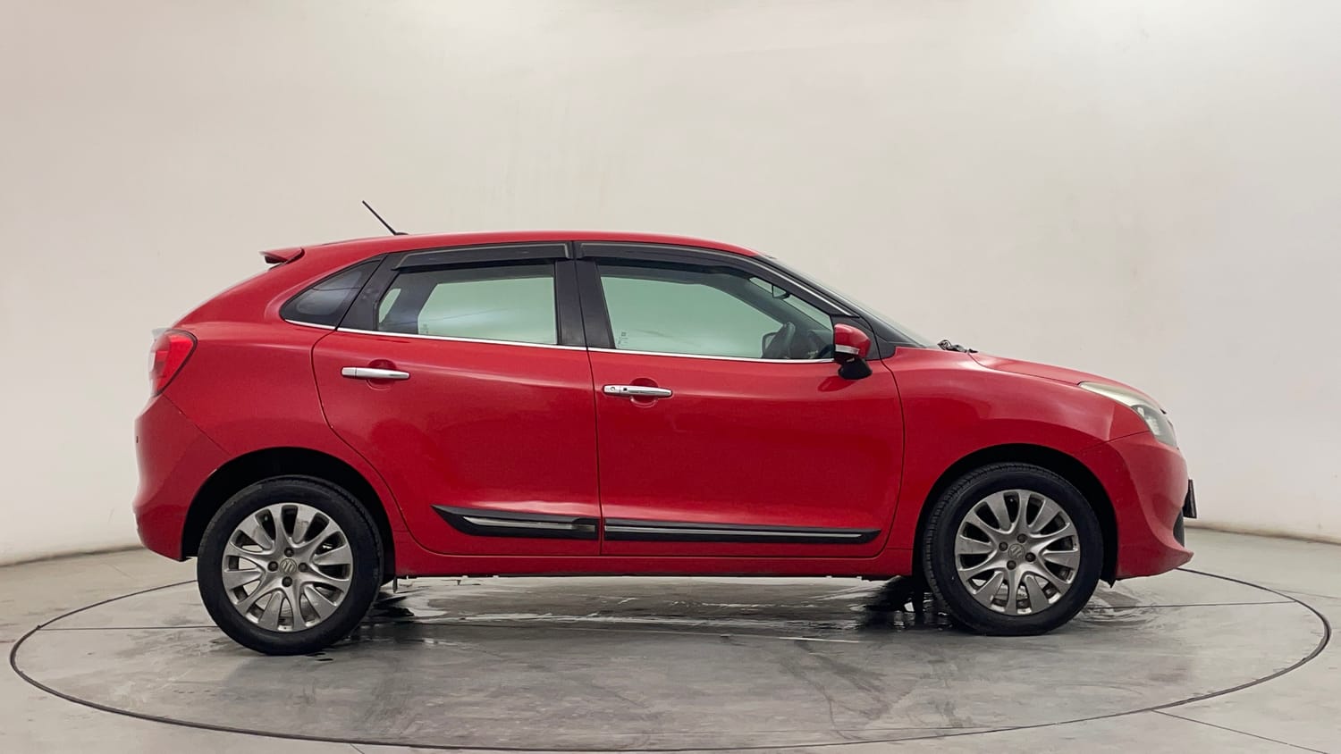 Used 2019 Maruti Suzuki Baleno Alpha 1.2 AT Petrol Automatic exterior RIGHT SIDE VIEW