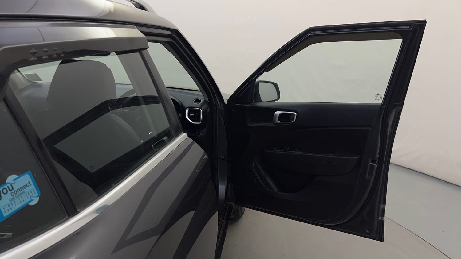 Used 2021 Hyundai Venue SX 1.0 Turbo iMT Petrol Manual interior RIGHT FRONT DOOR OPEN VIEW