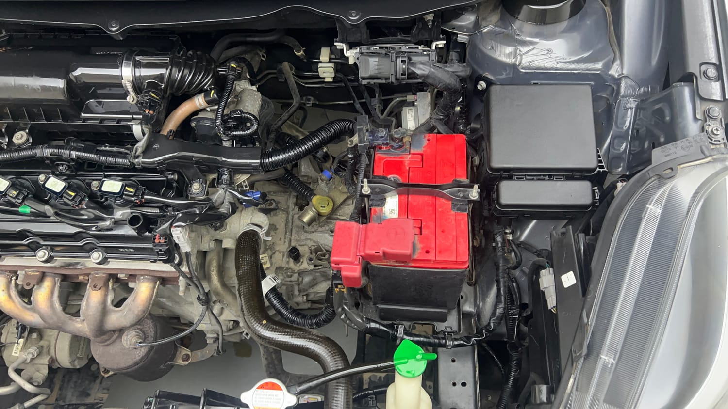 Used 2019 Maruti Suzuki Baleno Alpha Petrol Manual engine ENGINE LEFT SIDE VIEW
