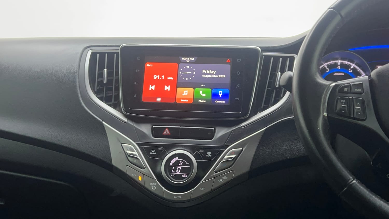 Used 2019 Maruti Suzuki Baleno Alpha Petrol Manual interior MUSIC SYSTEM & AC CONTROL VIEW