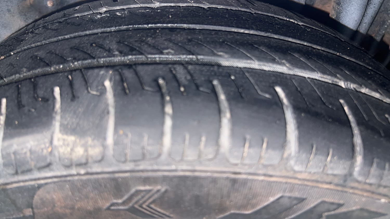 Used 2016 Tata Tiago Revotron XT Petrol Manual tyres LEFT REAR TYRE TREAD VIEW