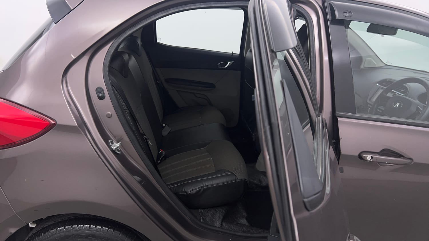 Used 2019 Tata Tiago Revotron XZ Plus Petrol Manual interior RIGHT SIDE REAR DOOR CABIN VIEW