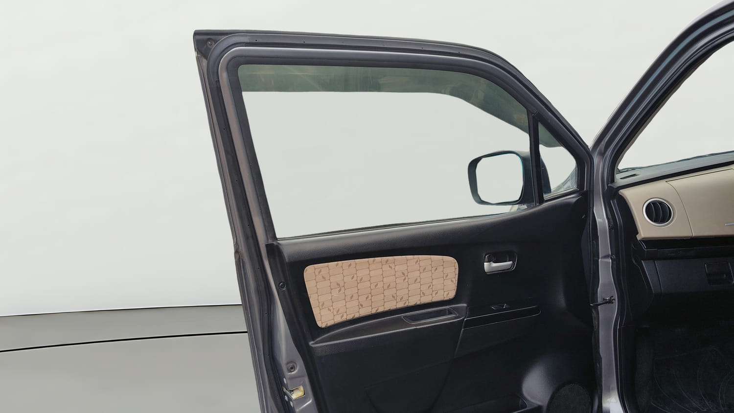 Used 2017 Maruti Suzuki Wagon R 1.0 VXI AMT Petrol Automatic interior LEFT FRONT DOOR OPEN VIEW