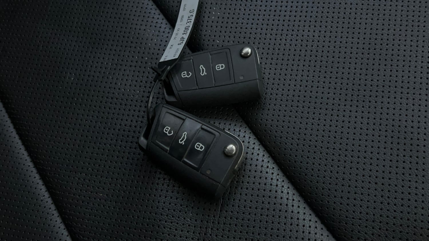 Used 2022 Volkswagen Taigun Topline 1.0 TSI MT Petrol Manual extra CAR KEY VIEW