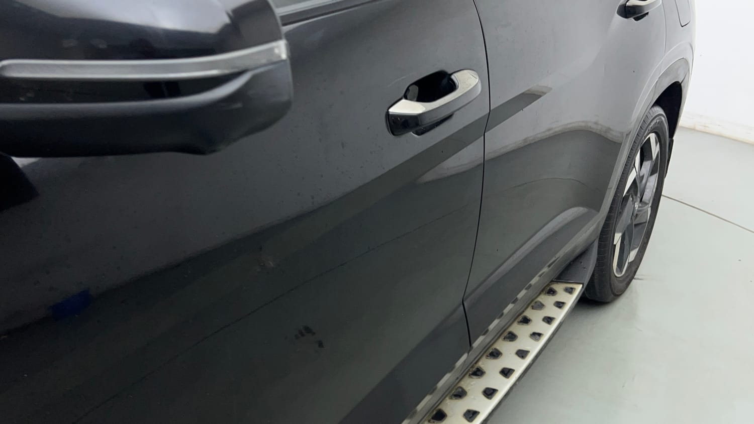 Used 2022 Hyundai Alcazar Signature (O) 7 Seater 1.5 Diesel AT Diesel Automatic dents MINOR SCRATCH