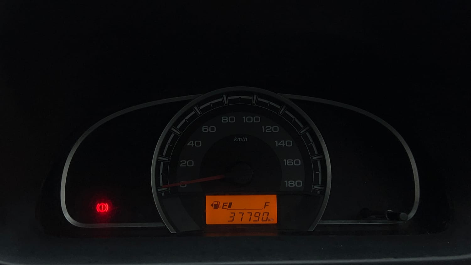 Used 2018 Maruti Suzuki Alto 800 LXi Petrol Manual interior CLUSTERMETER VIEW