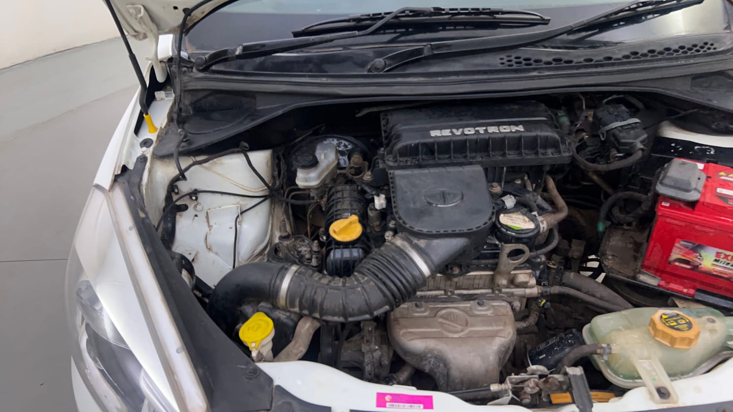 Used 2016 Tata Tiago Revotron XT Petrol Manual engine ENGINE RIGHT SIDE HINGE & APRON VIEW