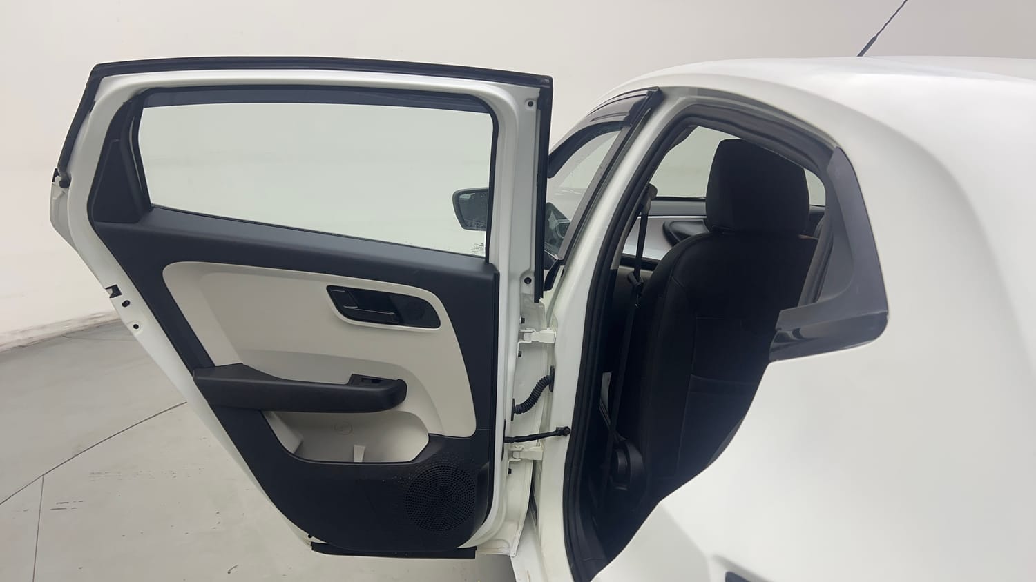 Used 2023 Tata Altroz XM Petrol Petrol Manual interior LEFT REAR DOOR OPEN VIEW