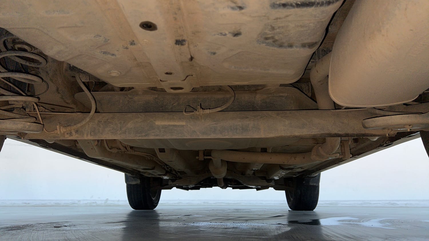 Used 2022 Tata Nexon XZ Plus (HS) Petrol Manual extra REAR UNDERBODY VIEW (TAKEN FROM REAR)