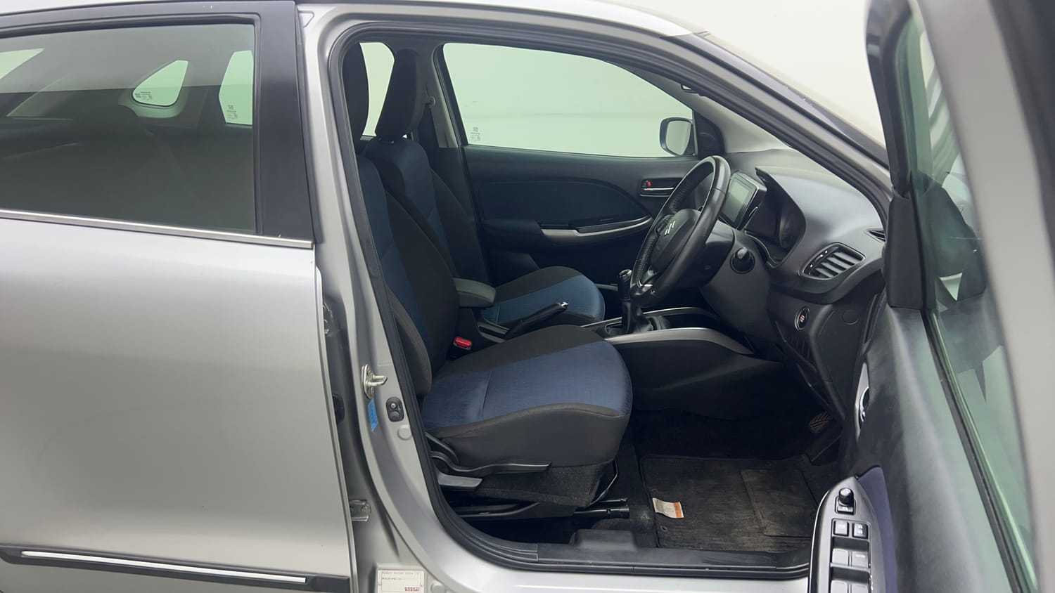Used 2019 Maruti Suzuki Baleno Alpha Petrol Manual interior RIGHT SIDE FRONT DOOR CABIN VIEW
