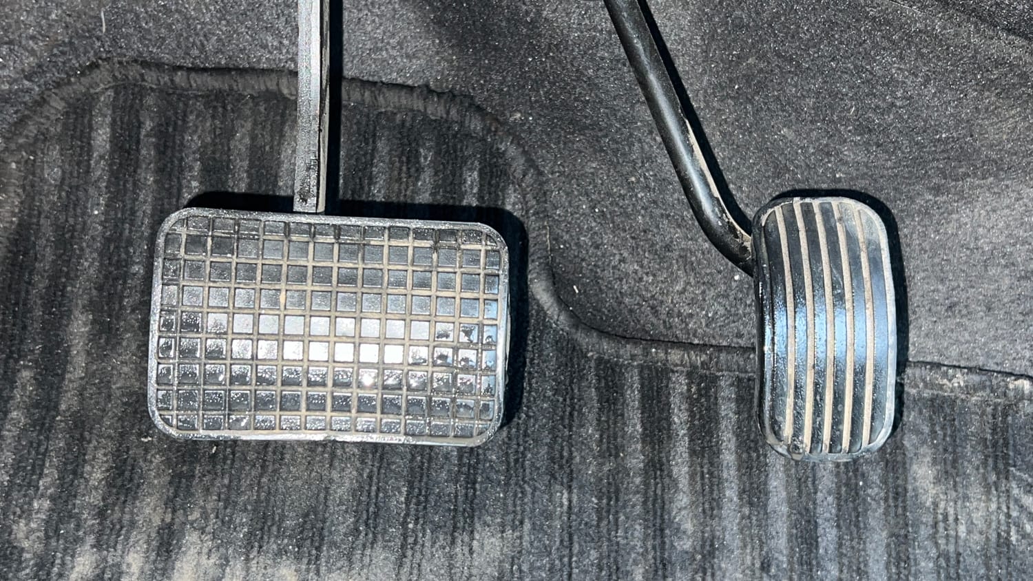 Used 2020 Tata Tiago Revotron XZA Petrol Automatic interior PEDALS VIEW