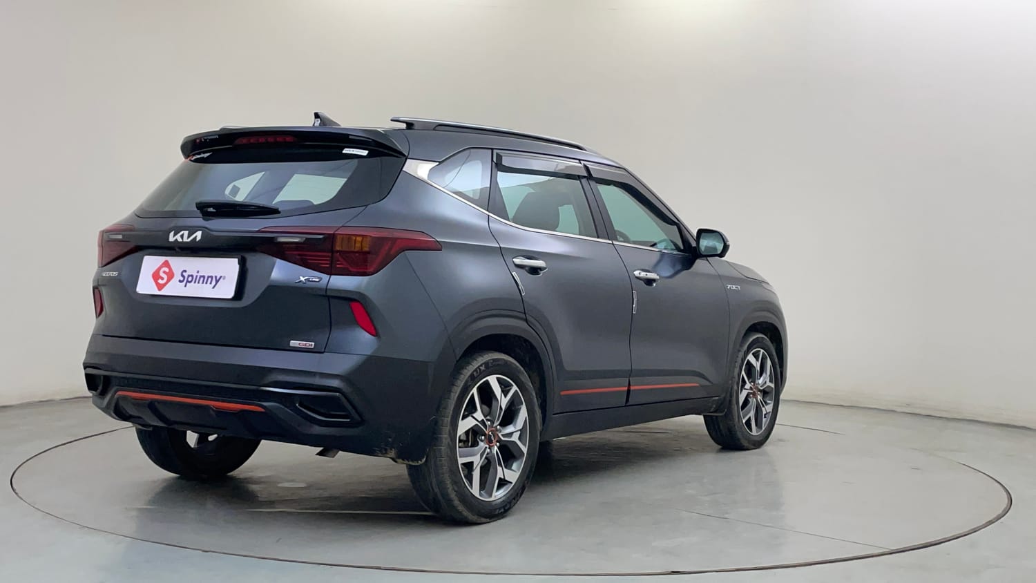 Used 2022 Kia Seltos X Line 1.4 DCT Petrol Automatic exterior RIGHT REAR CORNER VIEW