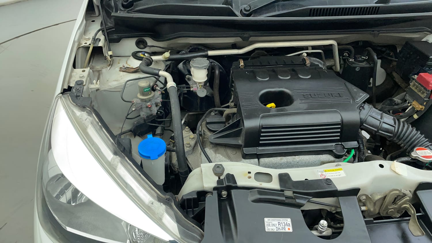 Used 2018 Maruti Suzuki Celerio ZXi Petrol Manual engine ENGINE RIGHT SIDE VIEW