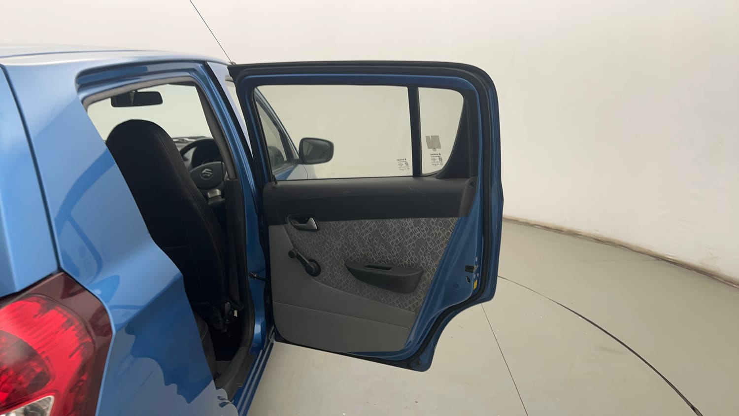 Used 2018 Maruti Suzuki Alto 800 VXi Petrol Manual interior RIGHT REAR DOOR OPEN VIEW