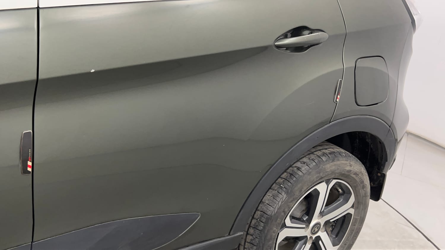 Used 2021 Tata Nexon XZ Plus (O) Petrol Manual dents MINOR DENT