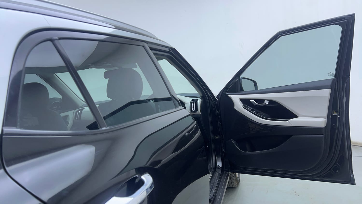 Used 2020 Hyundai Creta SX 1.5 Petrol IVT Petrol Automatic interior RIGHT FRONT DOOR OPEN VIEW