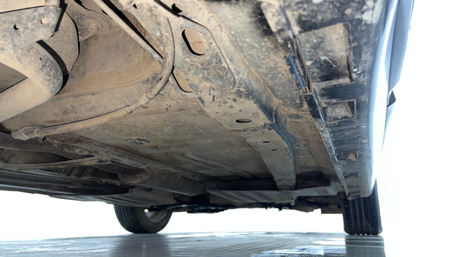 Used 2022 Maruti Suzuki Baleno Zeta MT Petrol Manual extra REAR RIGHT UNDERBODY VIEW