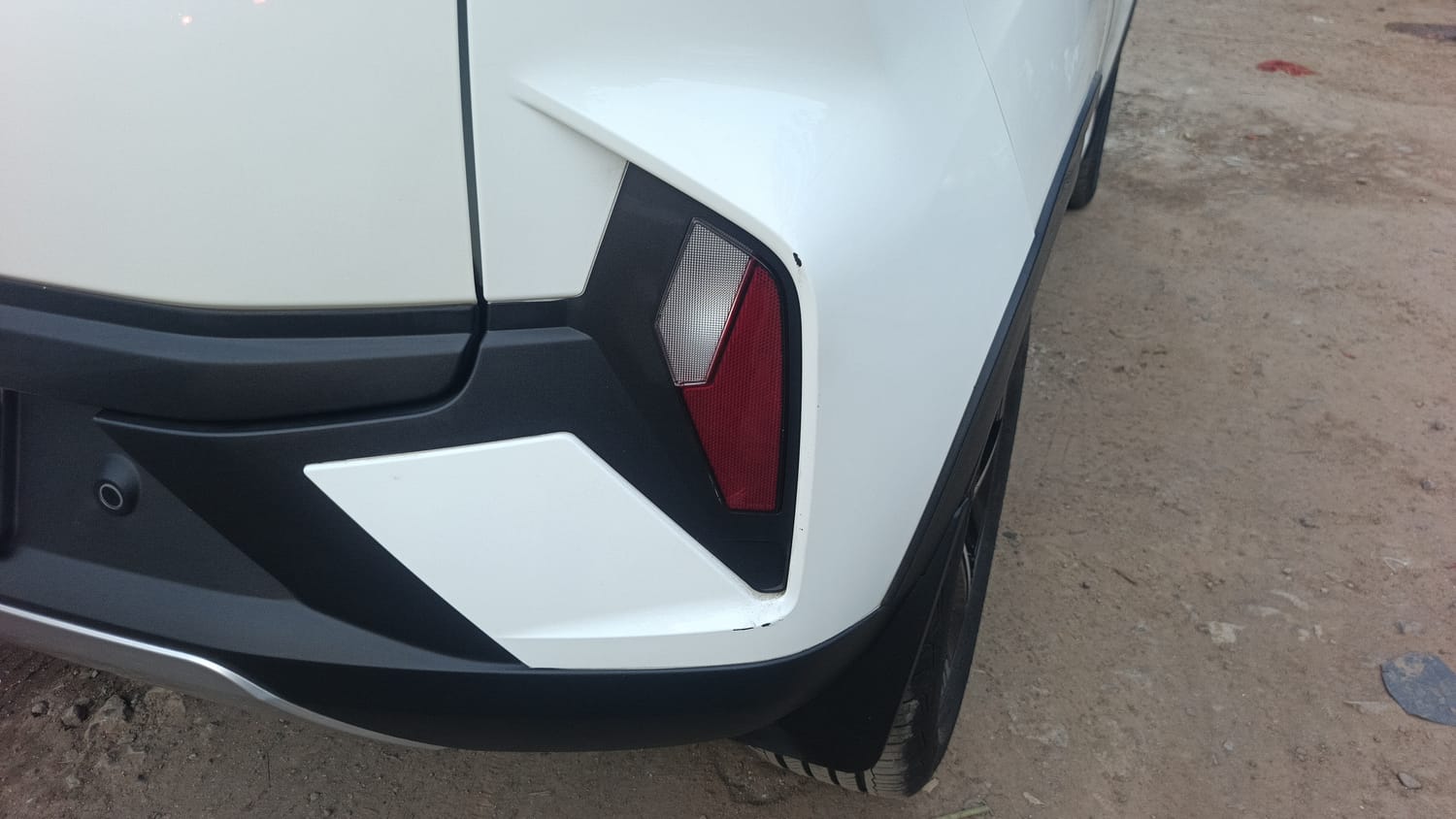 Used 2024 Tata Nexon Fearless Plus S 1.2 Revotron Petrol 7DCA DT Petrol Automatic dents MINOR SCRATCH