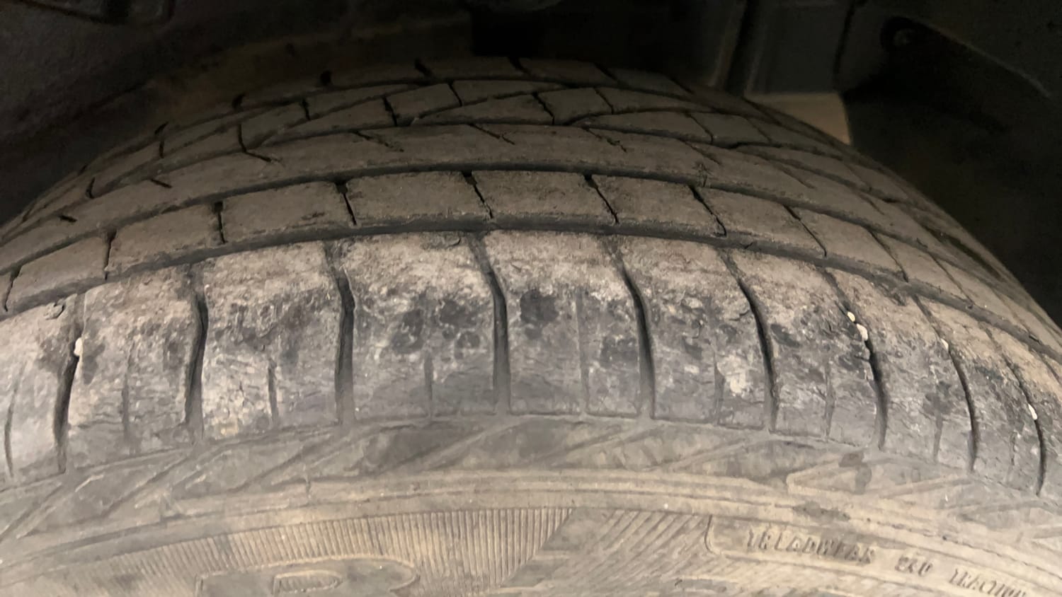 Used 2021 Tata Nexon XZ Plus (O) Petrol Manual tyres LEFT REAR TYRE TREAD VIEW