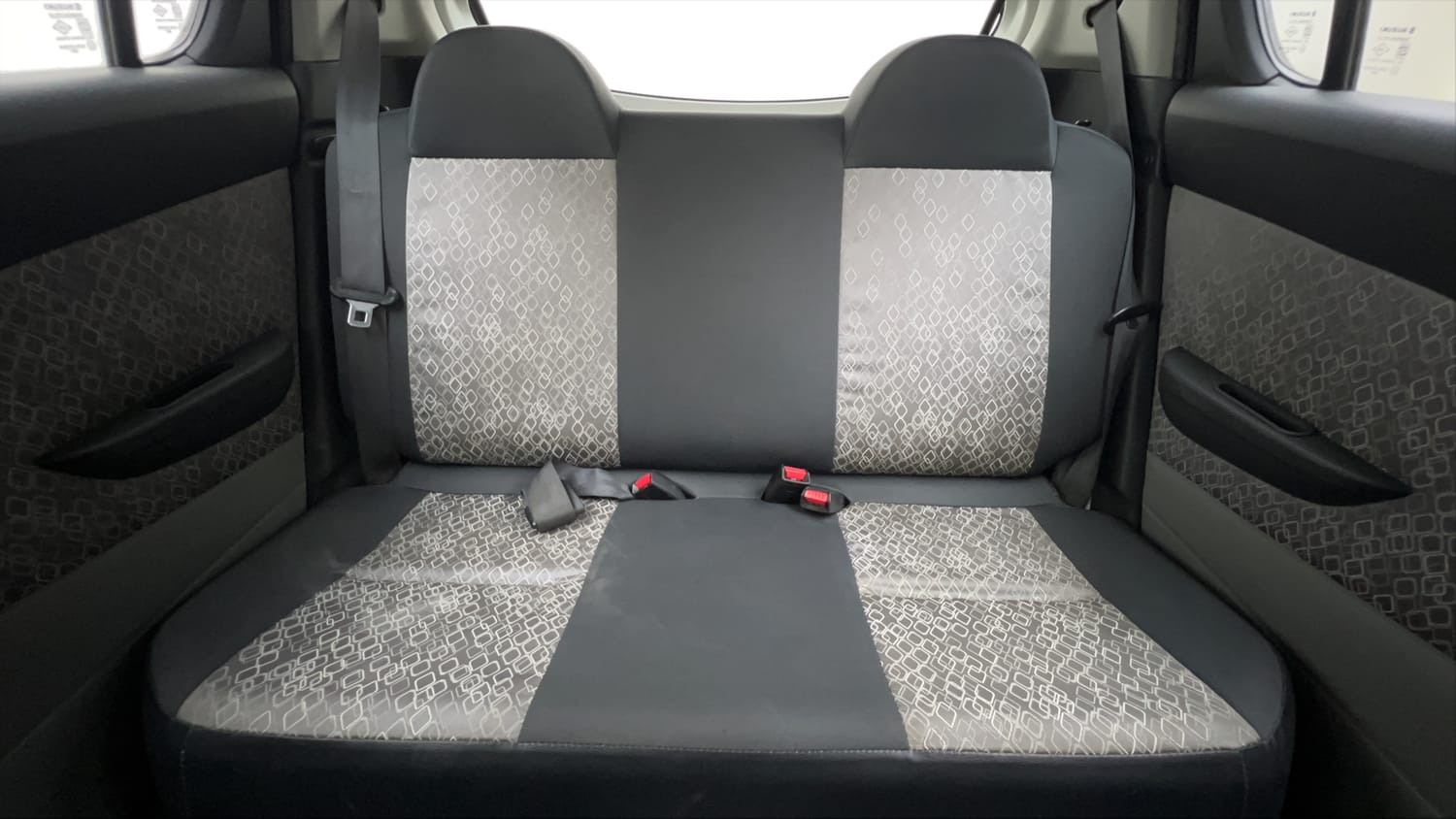 Used 2018 Maruti Suzuki Alto 800 LXi Petrol Manual interior REAR SEAT CONDITION VIEW