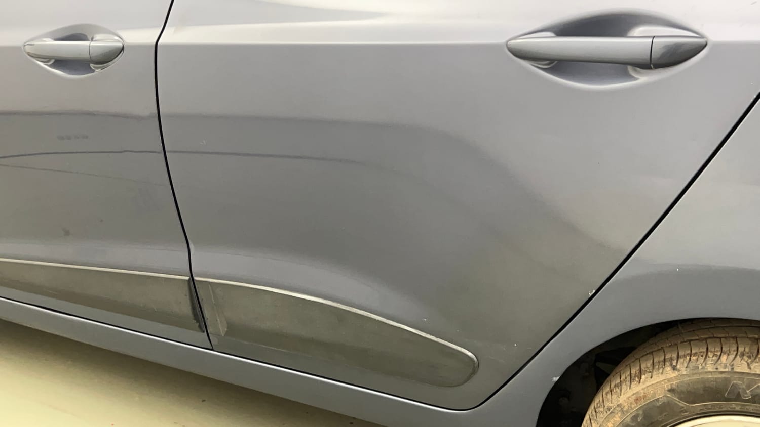 Used 2016 Hyundai Xcent SX 1.2 Petrol Manual dents MINOR DENT