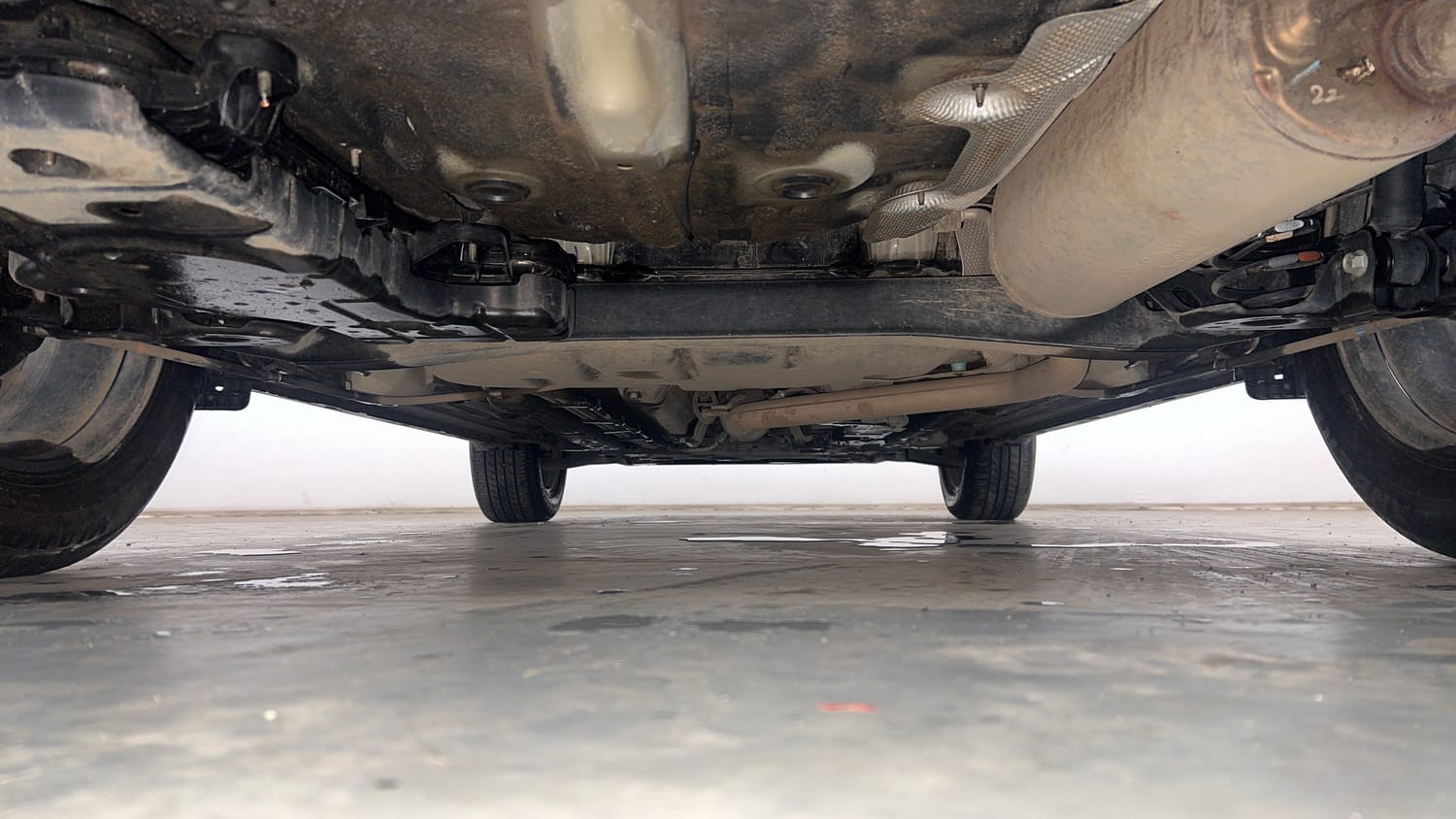 Used 2025 Kia Syros HTX 1.5 Diesel 6MT Diesel Manual extra REAR UNDERBODY VIEW (TAKEN FROM REAR)