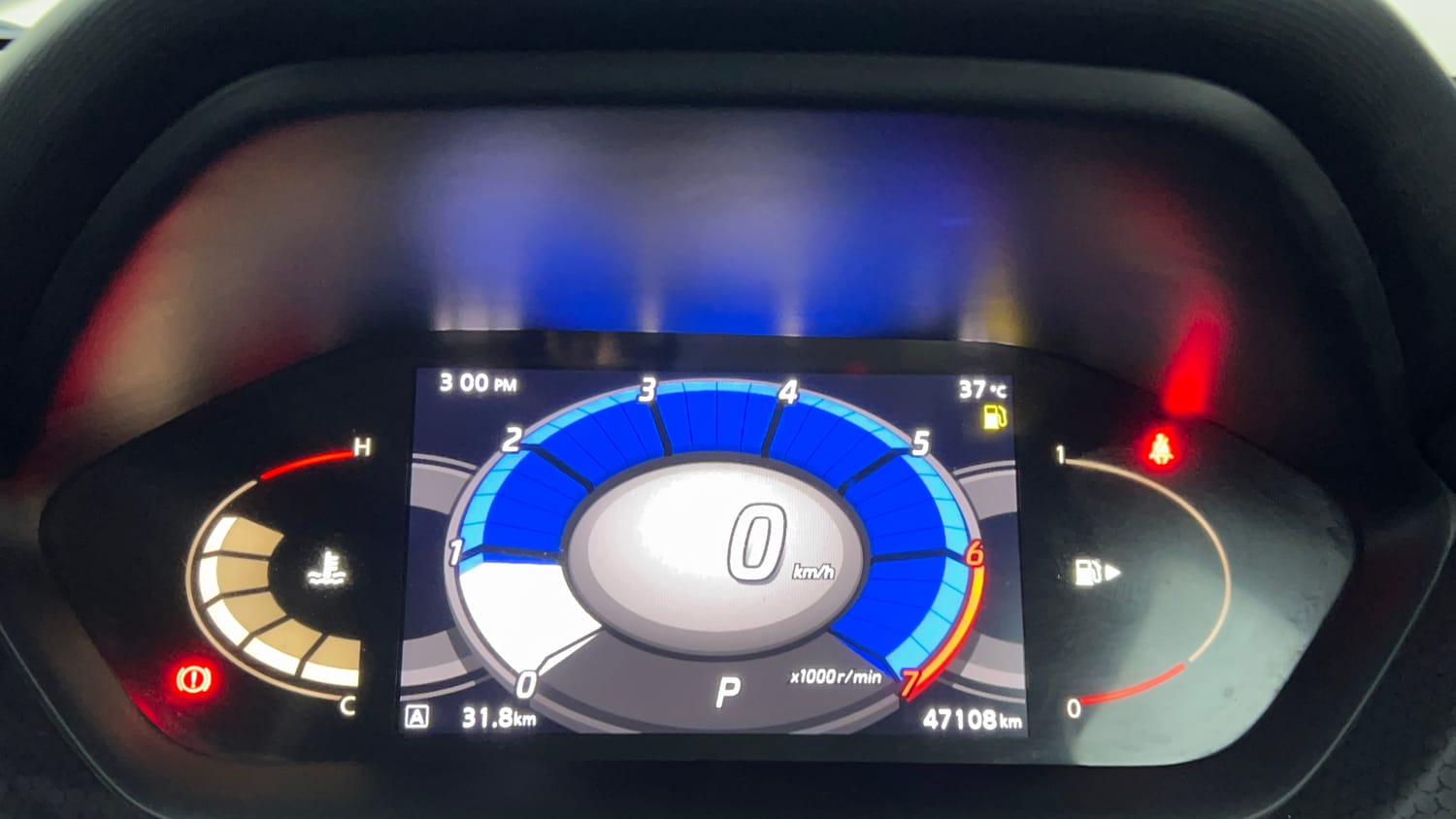 Used 2022 Nissan Magnite XV Premium Turbo CVT Petrol Automatic interior CLUSTERMETER VIEW