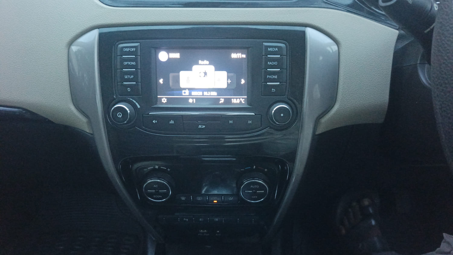 Used 2018 Tata Zest XTA Diesel Diesel Automatic interior MUSIC SYSTEM & AC CONTROL VIEW
