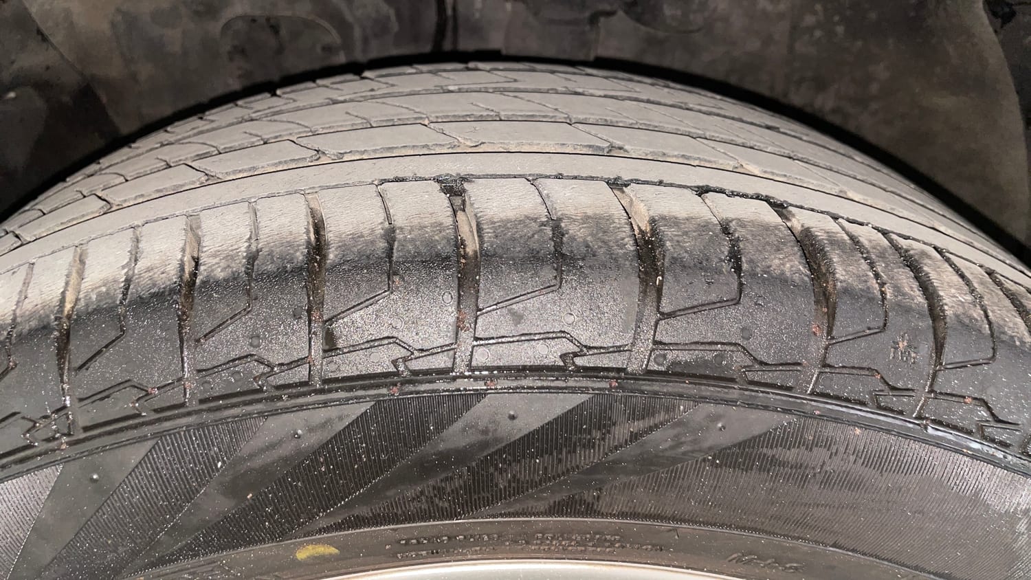 Used 2022 Hyundai Creta SX 1.5 Petrol Petrol Manual tyres LEFT FRONT TYRE TREAD VIEW