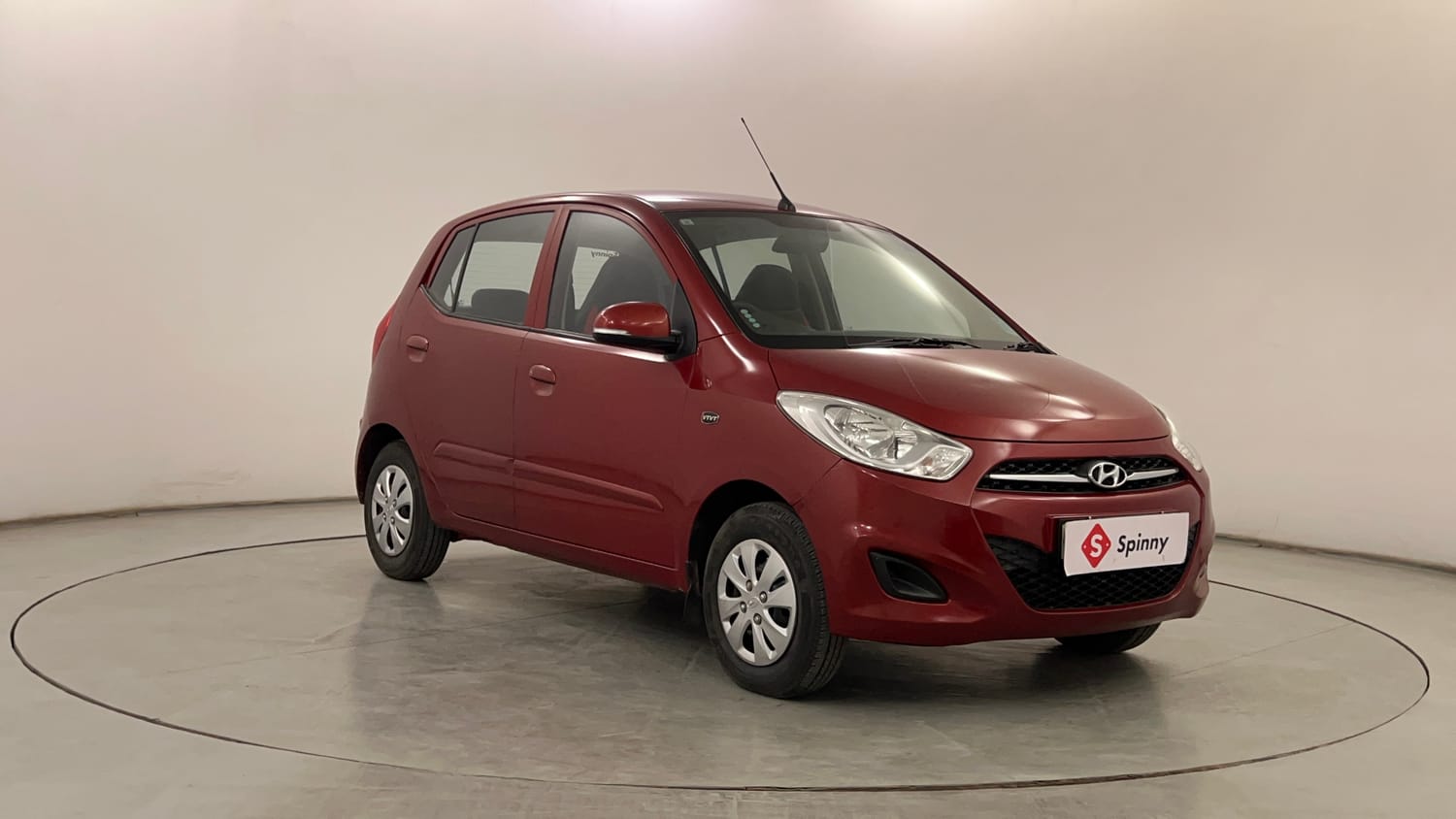 Used 2013 Hyundai i10 Sportz 1.2 AT Kappa2 Petrol Automatic exterior RIGHT FRONT CORNER VIEW