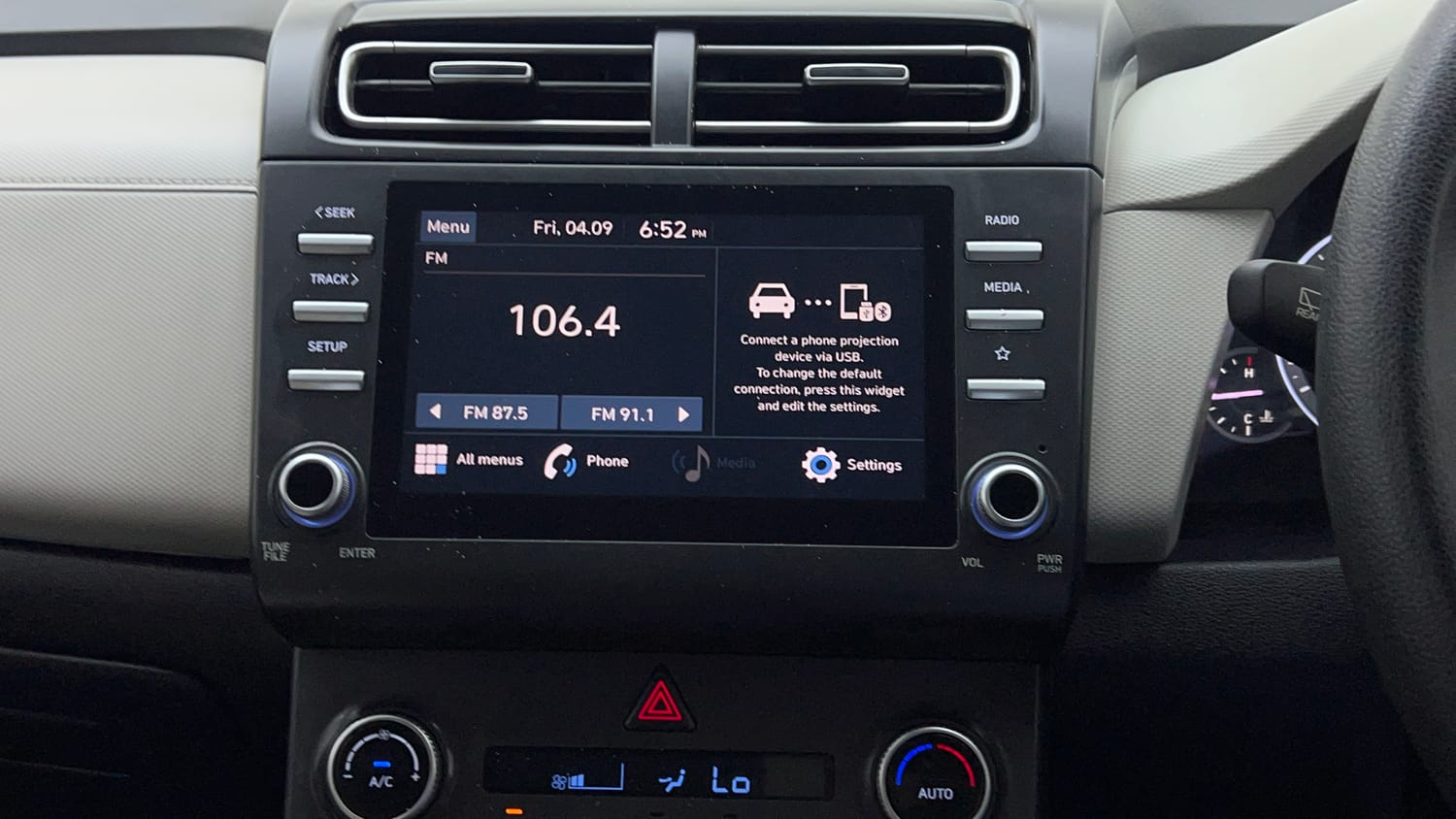 Used 2021 Hyundai Creta S 1.5 Petrol Petrol Manual top_features Integrated (in-dash) music system