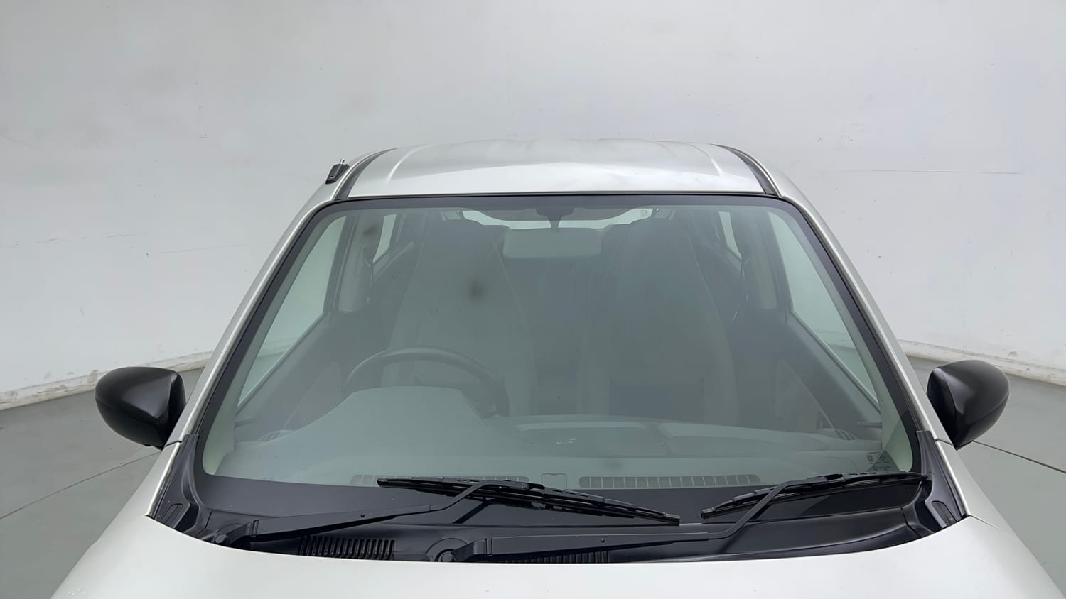 Used 2016 Maruti Suzuki Alto K10 LXi Petrol Manual exterior FRONT WINDSHIELD VIEW