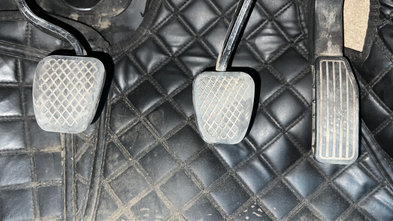 Used 2018 Honda City V Petrol Petrol Manual interior PEDALS VIEW