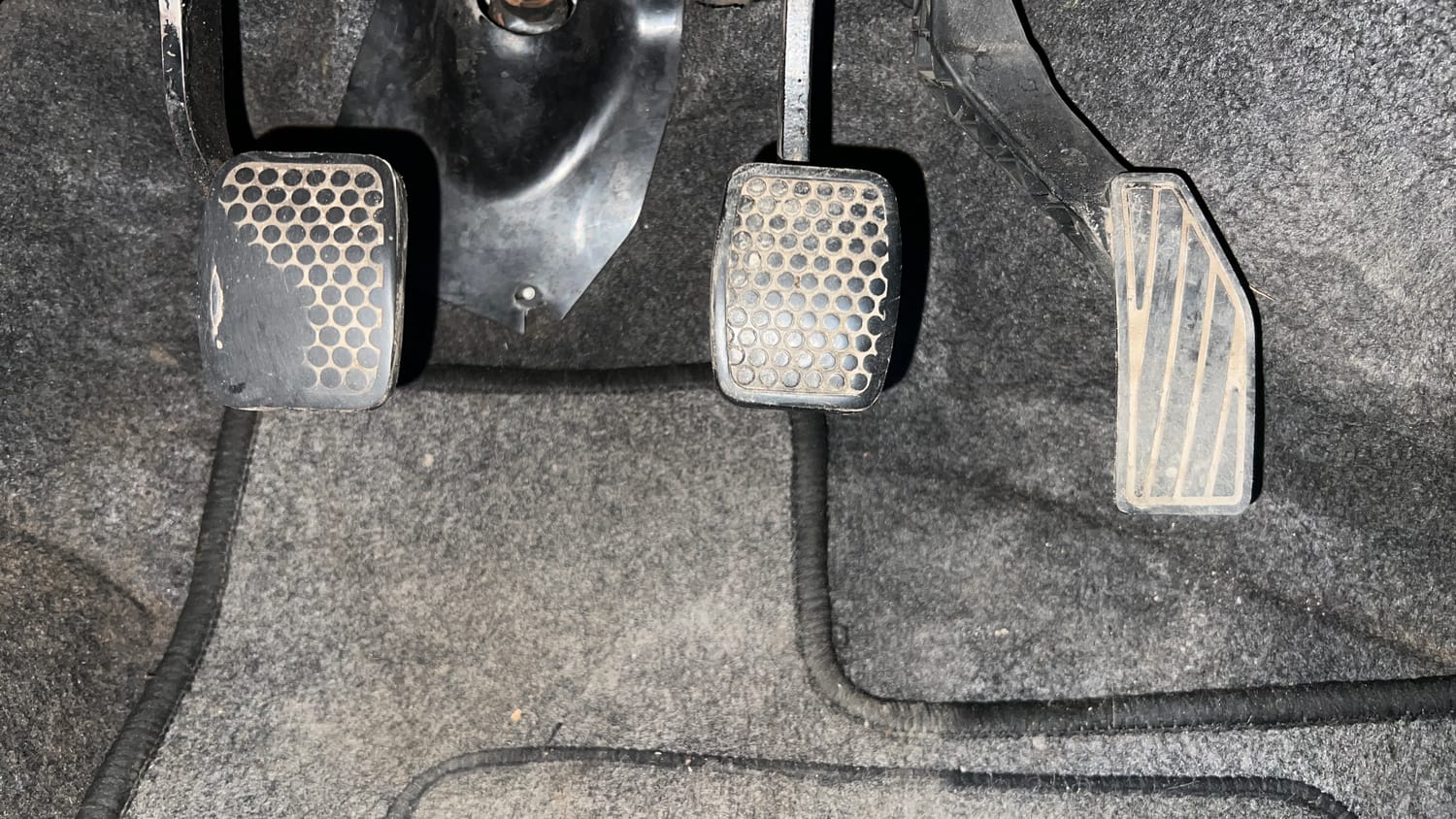 Used 2016 Maruti Suzuki Alto K10 LXi Petrol Manual interior PEDALS VIEW
