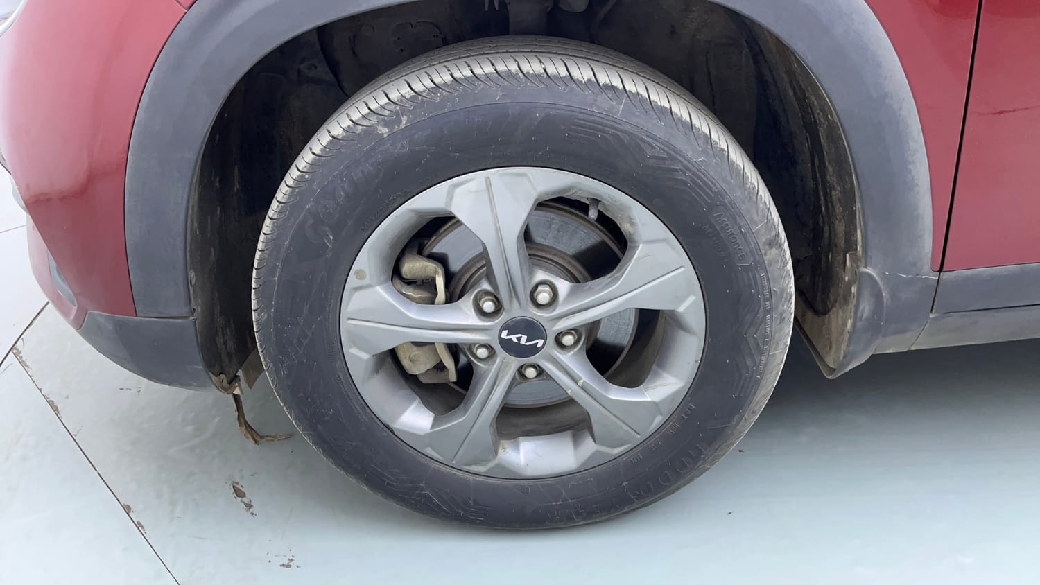 Used 2021 Kia Seltos HTK Plus 1.5 Diesel Diesel Manual tyres LEFT FRONT TYRE RIM VIEW