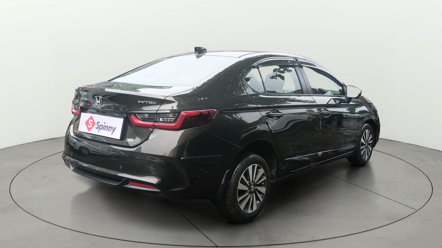 Used 2024 Honda City V Petrol CVT Petrol Automatic exterior RIGHT REAR CORNER VIEW