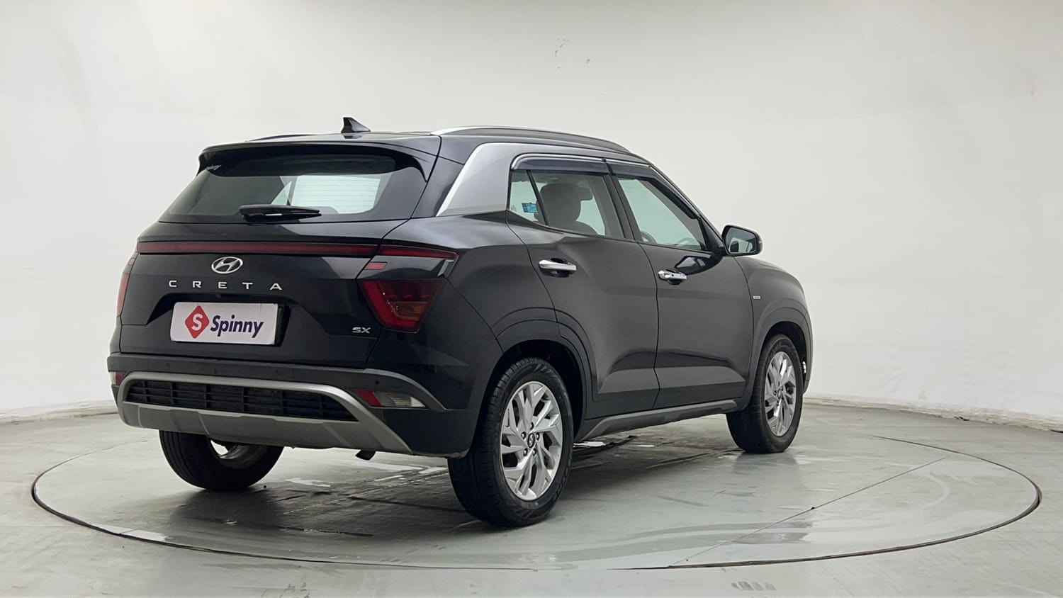 Used 2024 Hyundai Creta SX 1.5 Petrol IVT Petrol Automatic exterior RIGHT REAR CORNER VIEW