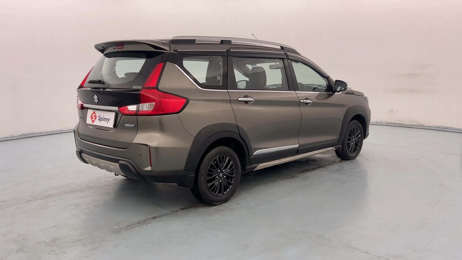 Used 2022 Maruti Suzuki XL6 Zeta AT Petrol Petrol Automatic exterior RIGHT REAR CORNER VIEW