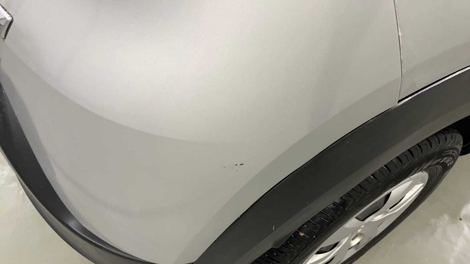 Used 2016 Renault Kwid RXT Petrol Manual dents MINOR SCRATCH