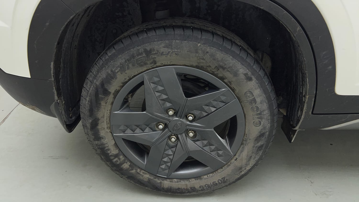 Used 2021 Hyundai Creta S 1.5 Petrol Petrol Manual tyres RIGHT REAR TYRE RIM VIEW
